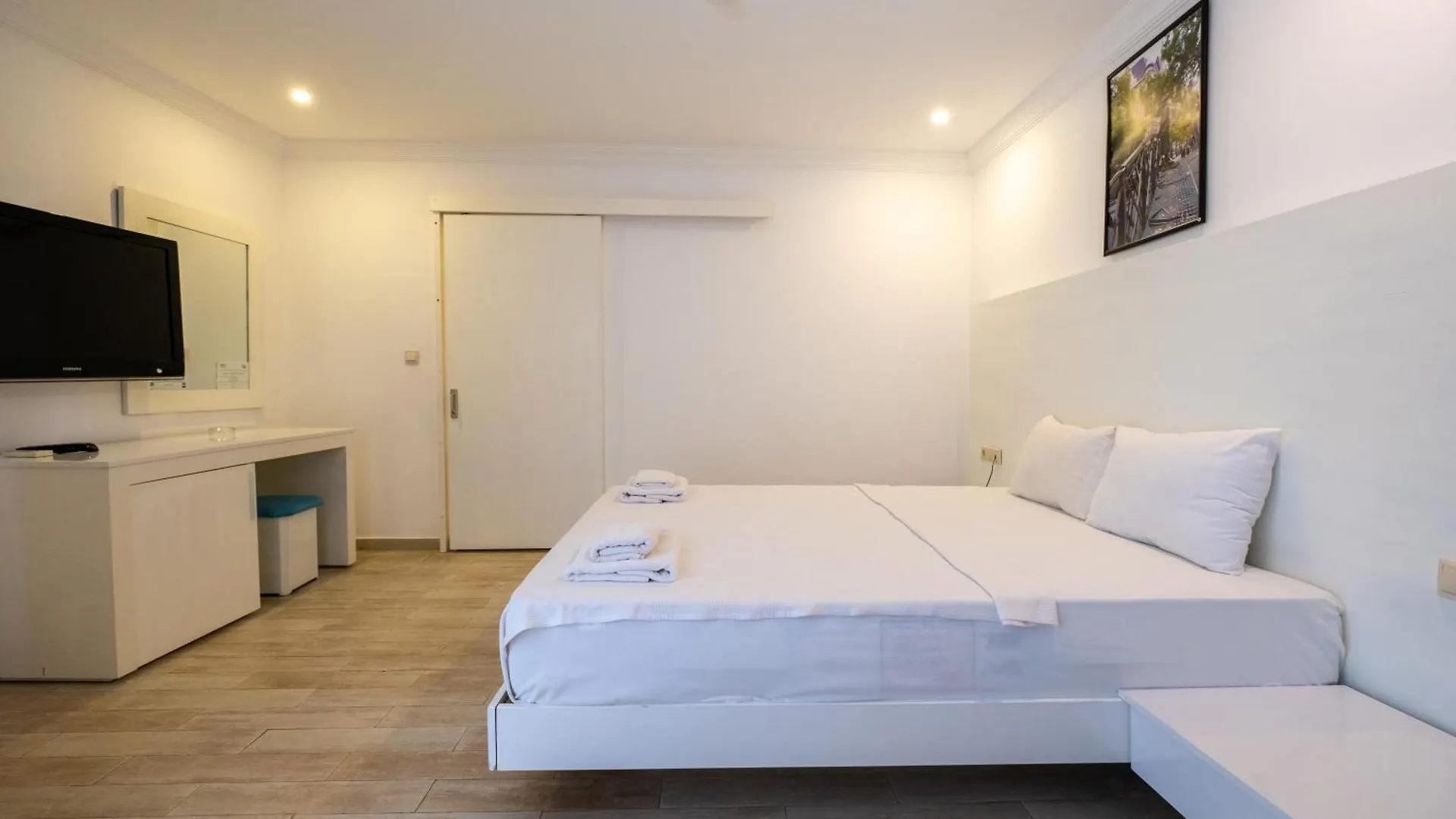 ***  Flora Hotel Гумбет Турция