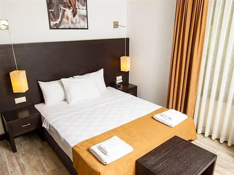 Flora Hotel Gümbet