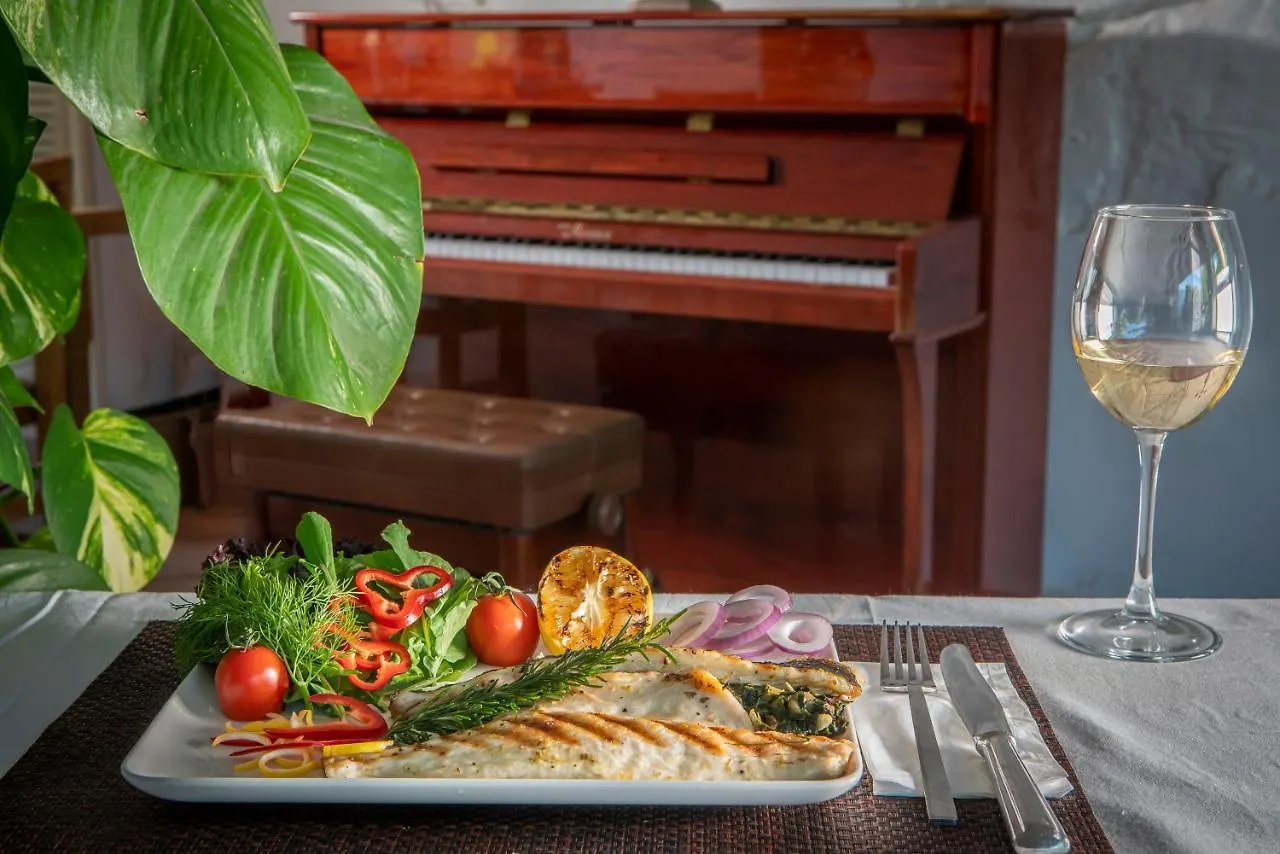 Flora Hotel Gümbet