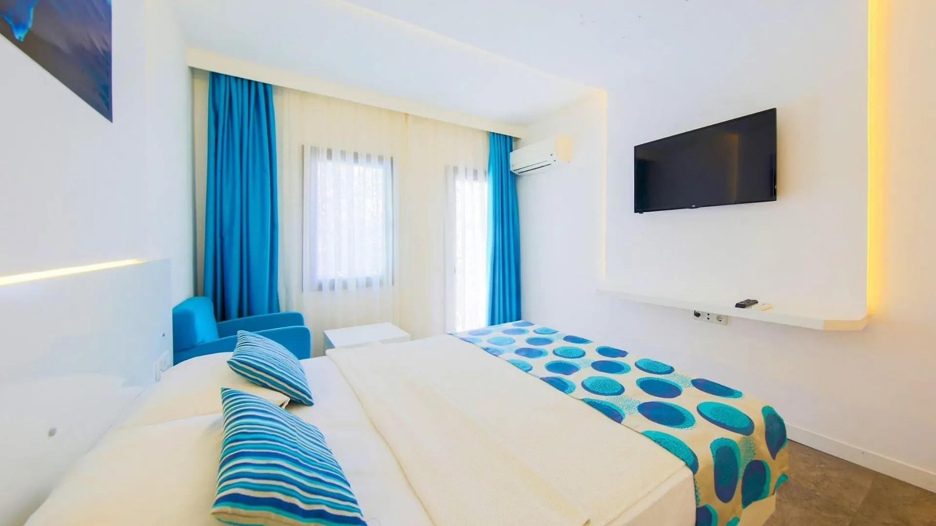 Flora Hotel Gümbet 3*,  Turquie