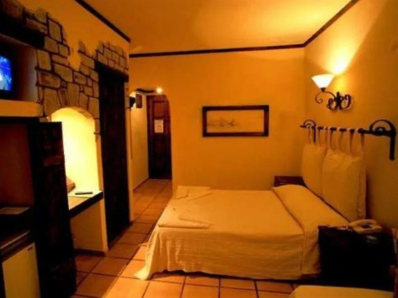 Flora Hotel Gümbet